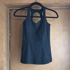 Cute black lulu lemon top! Barely worn!